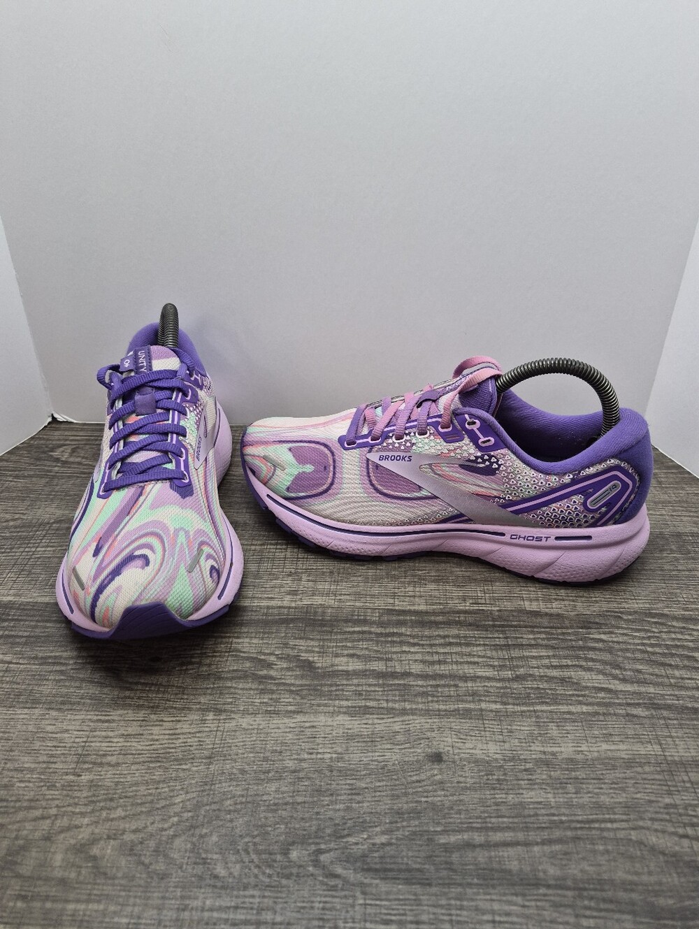 Brooks Ghost 14 Running Shoes Sneakers Purple Tie Dye Marble Women's Size 8.5